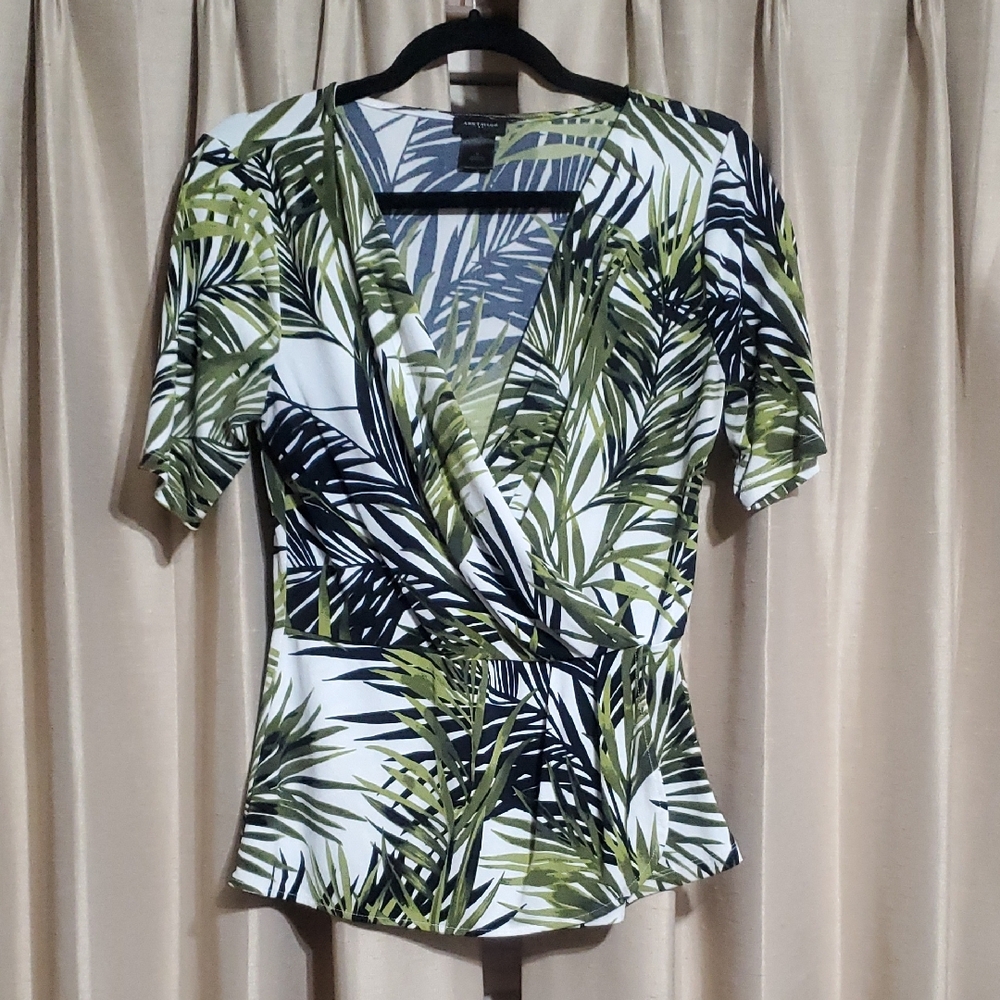 Ann Taylo Green Palm Print Wrap Top
